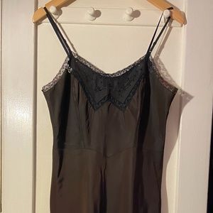 Vintage Slip